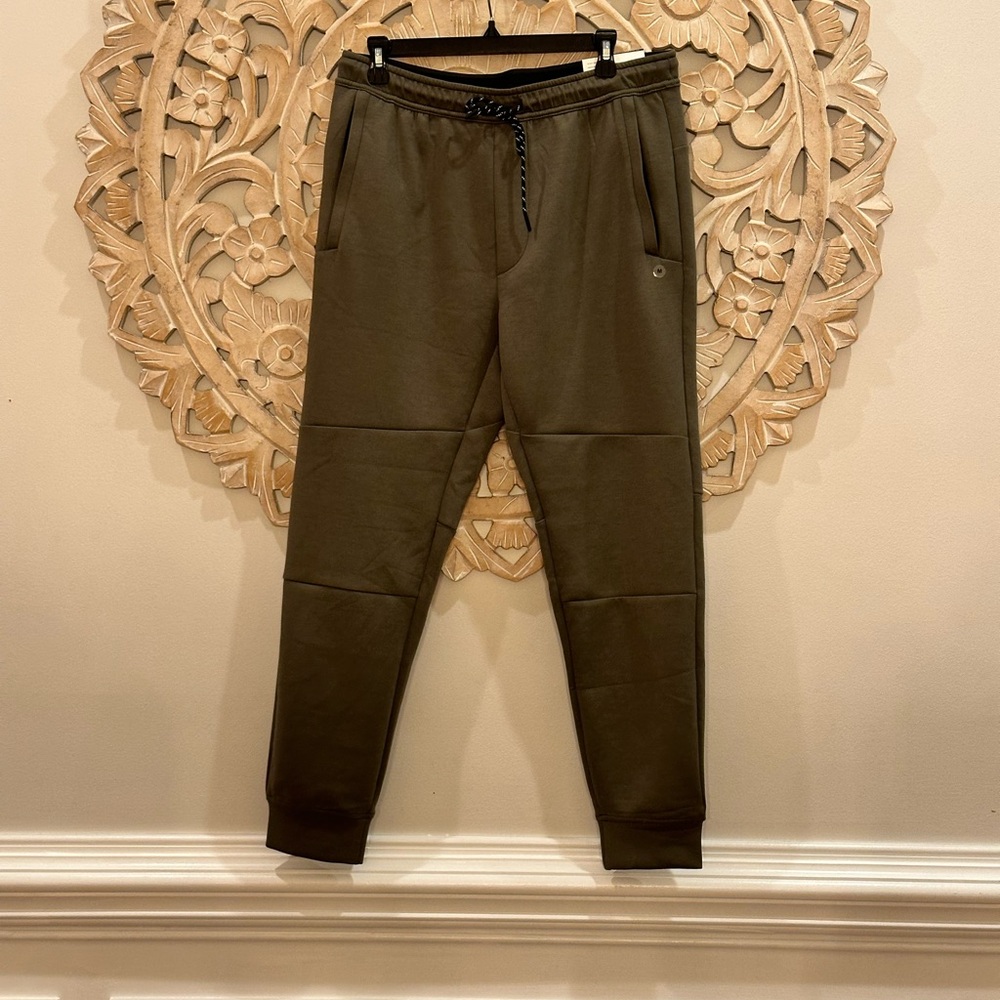 AMERICAN EAGLE Good Vibes Jogger